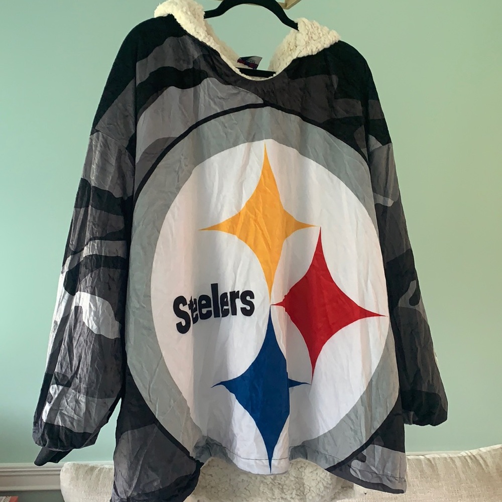 Pittsburgh Steelers Reversible Fleece Sherpa